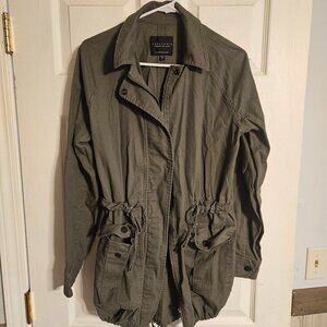 Light weight coat